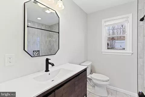 Bath - 17805 Dominion Dr, Sandy Spring, MD 20860 photo 3 of 5