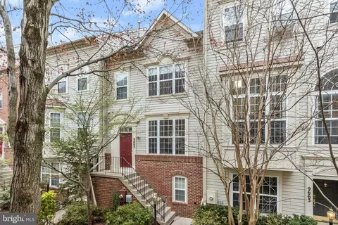 9665 Athens Pl, Gaithersburg, MD 20878
