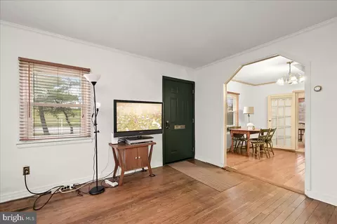 Entry Way - 4521 Randolph Rd, Silver Spring, MD 20906 photo 4 of 9