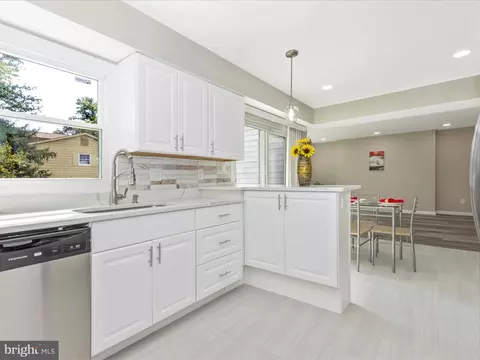 Kitchen - 2608 Bluhaven Ct, Silver Spring, MD 20906 photo 5 of 5