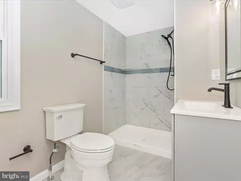 Bath - 2608 Bluhaven Ct, Silver Spring, MD 20906 photo 2 of 7