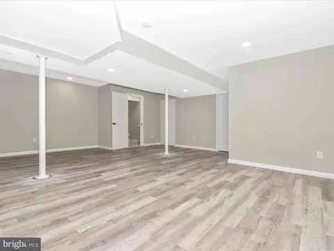 Living - 2608 Bluhaven Ct, Silver Spring, MD 20906 photo 8 of 9