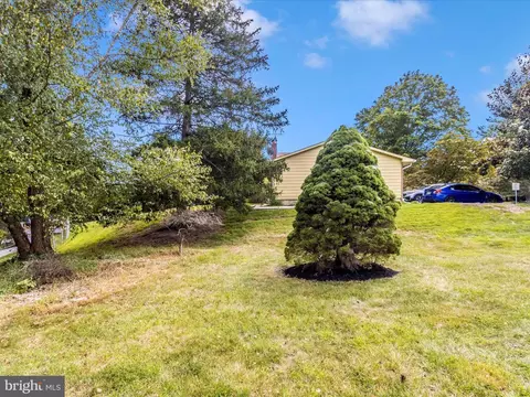 Exterior - 2608 Bluhaven Ct, Silver Spring, MD 20906 photo 15 of 15