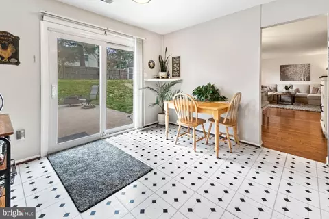 Dining - 17408 Hughes Rd, Poolesville, MD 20837 photo 6 of 7