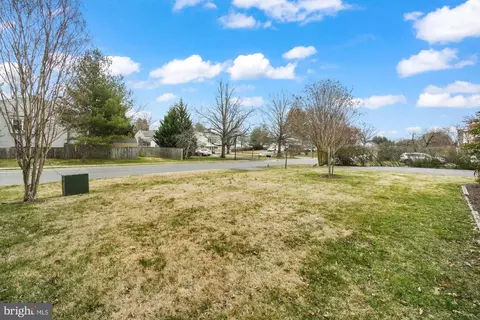 Exterior - 17408 Hughes Rd, Poolesville, MD 20837 photo 11 of 21