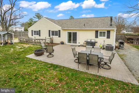 Exterior - 17408 Hughes Rd, Poolesville, MD 20837 photo 5 of 21