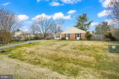 Exterior - 17408 Hughes Rd, Poolesville, MD 20837 photo 4 of 21