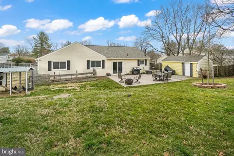 Exterior - 17408 Hughes Rd, Poolesville, MD 20837 photo 8 of 21