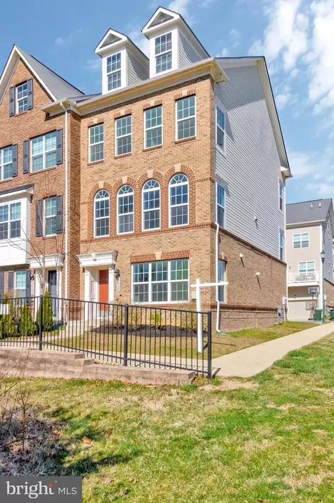 Exterior - 3620 Maven St, Silver Spring, MD 20906 photo 2 of 13