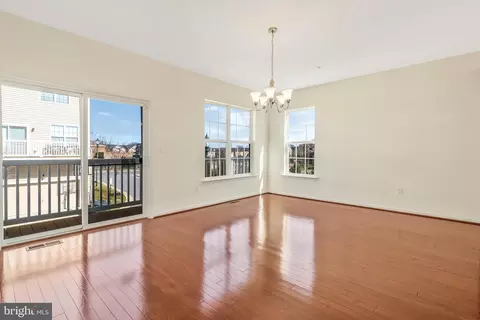 Living - 3620 Maven St, Silver Spring, MD 20906 photo 2 of 4