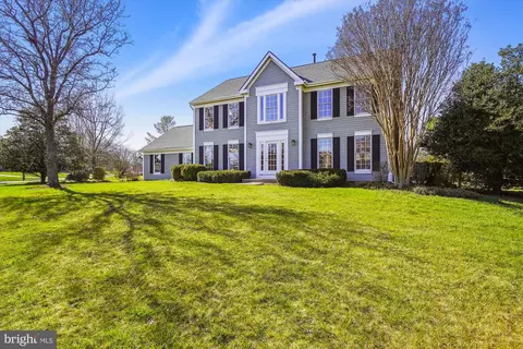 Exterior - 16901 Hoskinson Rd, Poolesville, MD 20837 photo 10 of 22