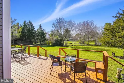 Exterior - 16901 Hoskinson Rd, Poolesville, MD 20837 photo 12 of 22