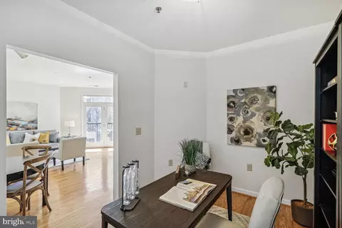 Living - 1201 E West Hwy #422, Silver Spring, MD 20910 photo 6 of 7
