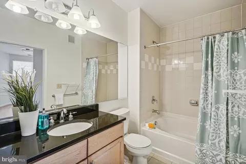 Bath - 1201 E West Hwy #422, Silver Spring, MD 20910 photo 2 of 2