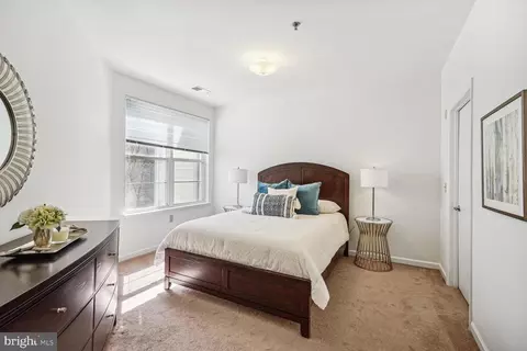 Bedroom - 1201 E West Hwy #422, Silver Spring, MD 20910 photo 1 of 4