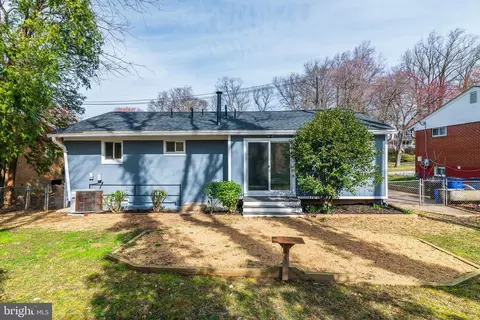 Exterior - 814 Orange Dr, Silver Spring, MD 20901 photo 5 of 12