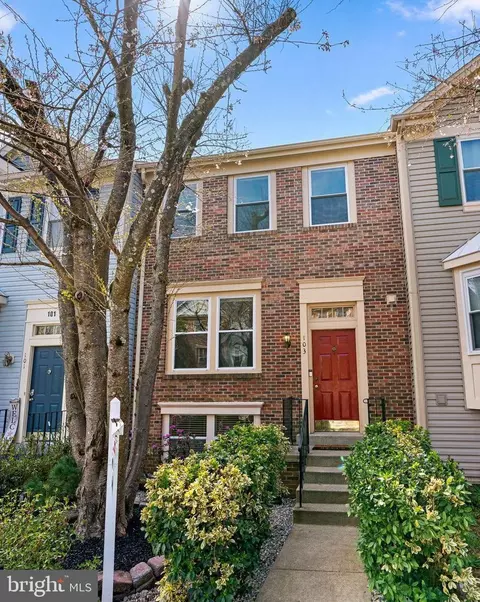 103 Leafcup Ct, Gaithersburg, MD 20878
