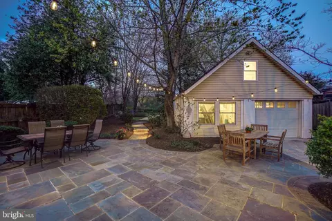 Exterior - 701 Ritchie Ave, Silver Spring, MD 20910 photo 7 of 12