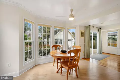 Dining - 701 Ritchie Ave, Silver Spring, MD 20910 photo 3 of 3