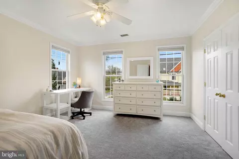 Bedroom - 701 Ritchie Ave, Silver Spring, MD 20910 photo 4 of 5