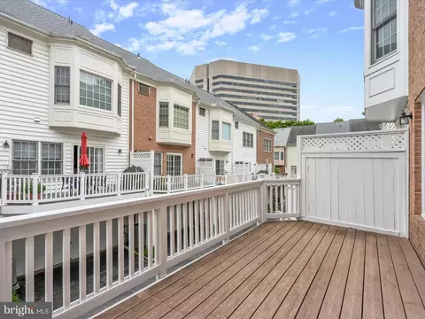 8515 Cameron St, Silver Spring, MD 20910 photo 28