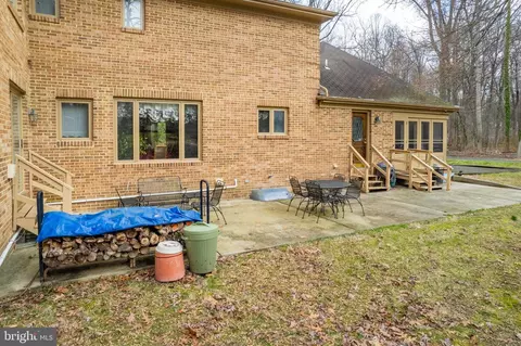 Exterior - 101 Bryants Nursery Rd, Silver Spring, MD 20905 photo 4 of 8