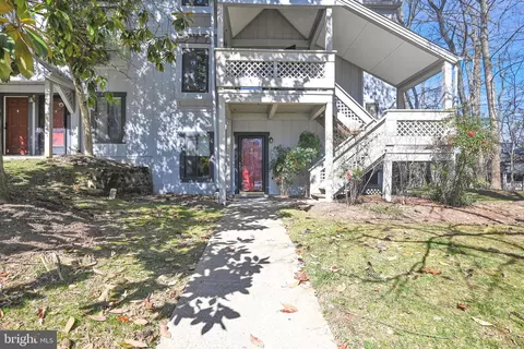 11 Windbrooke Cir #11, Gaithersburg, MD 20879