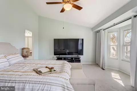 2906 Schoolhouse Cir, Silver Spring, MD 20902 photo 19
