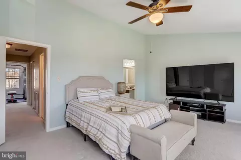 2906 Schoolhouse Cir, Silver Spring, MD 20902 photo 18