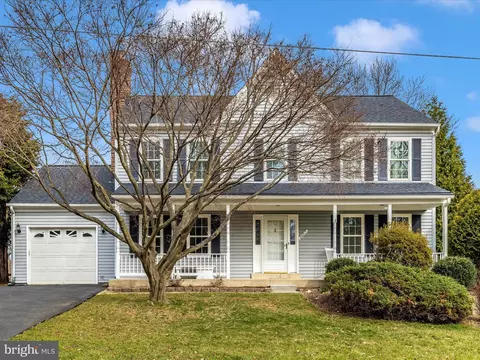 24217 Welsh Rd, Gaithersburg, MD 20882