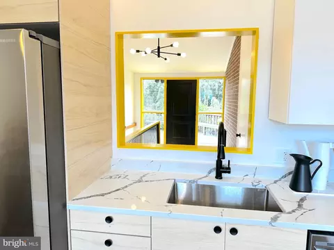 Bath - 11500 Regnid Dr, Silver Spring, MD 20902 photo 1 of 2