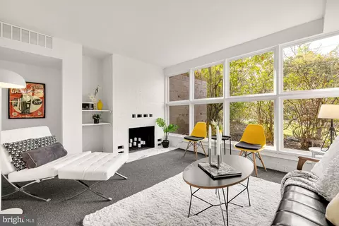 Living - 11500 Regnid Dr, Silver Spring, MD 20902 photo 2 of 5