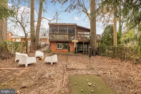 Exterior - 11500 Regnid Dr, Silver Spring, MD 20902 photo 10 of 12