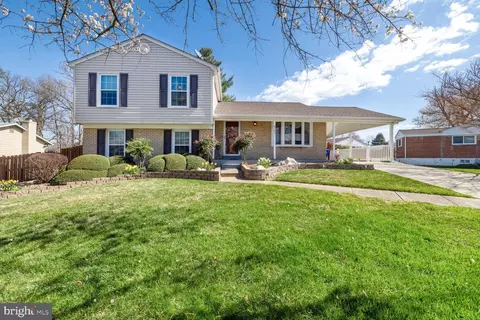 4703 Iris Pl, Rockville, MD 20853