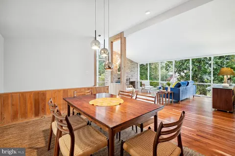 Dining - 3413 Pendleton Dr, Silver Spring, MD 20902 photo 4 of 6