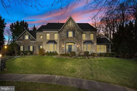 202 Linton Knoll Ct, Silver Spring, MD 20904