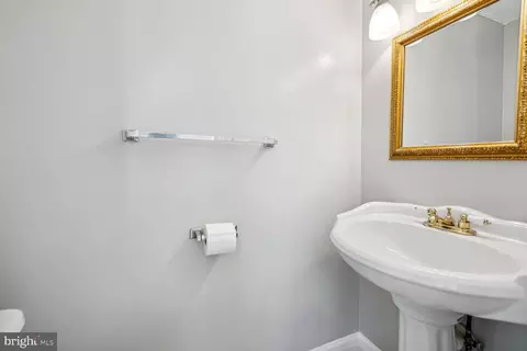 7 Ivy Oak Ct, Gaithersburg, MD 20877 photo 7