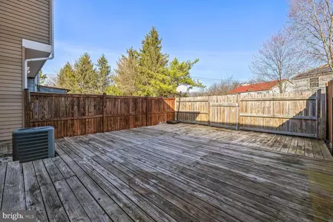 7 Ivy Oak Ct, Gaithersburg, MD 20877 photo 20