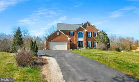 Exterior - 19506 Conlon Ct, Poolesville, MD 20837 photo 4 of 13