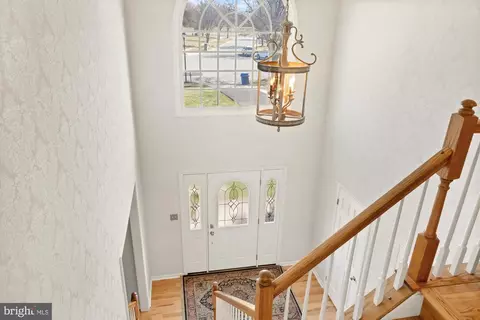 Entry Way - 19506 Conlon Ct, Poolesville, MD 20837 photo 3 of 3