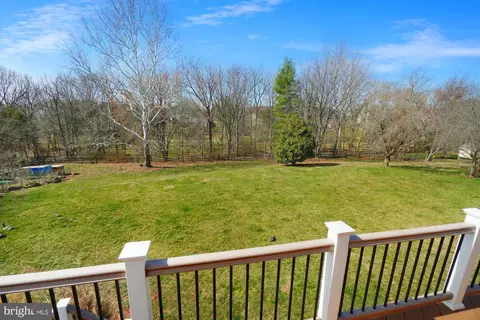 Exterior - 19506 Conlon Ct, Poolesville, MD 20837 photo 12 of 13