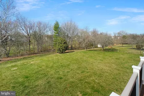 Exterior - 19506 Conlon Ct, Poolesville, MD 20837 photo 8 of 13