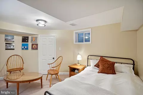 Bedroom - 10 Beall Spring Ct, Potomac, MD 20854 photo 11 of 11