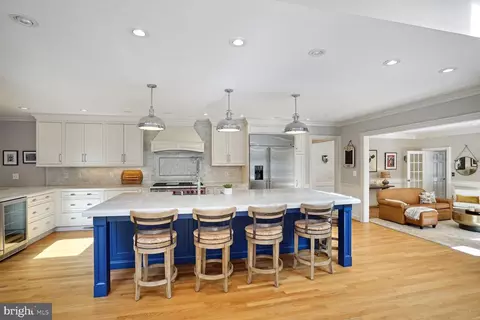 Kitchen - 10 Beall Spring Ct, Potomac, MD 20854 photo 7 of 7
