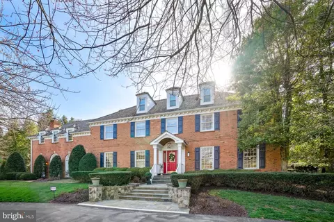 10 Beall Spring Ct, Potomac, MD 20854