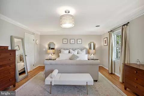 Bedroom - 10 Beall Spring Ct, Potomac, MD 20854 photo 1 of 11