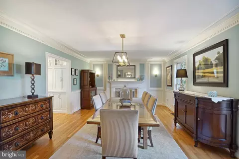 Dining - 10 Beall Spring Ct, Potomac, MD 20854 photo 1 of 2