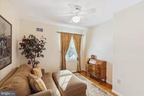 Bedroom - 15120 Centergate Dr, Silver Spring, MD 20905 photo 3 of 9