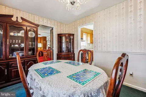 Dining - 10002 Brunett Ave, Silver Spring, MD 20901 photo 4 of 4