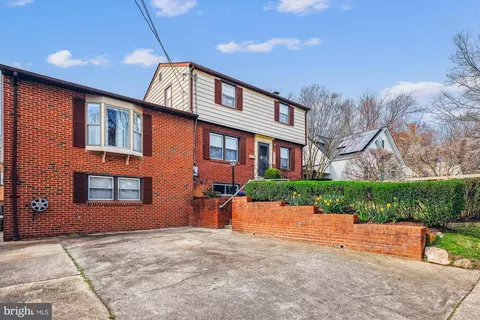 Exterior - 10002 Brunett Ave, Silver Spring, MD 20901 photo 4 of 19